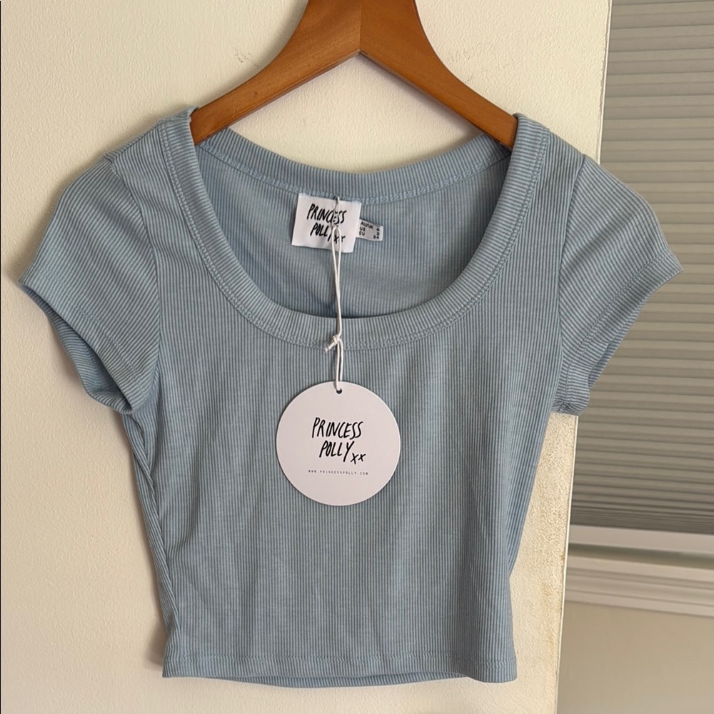 Princess Polly Light Blue NWT Crop Top Ribbed “Kerri Top”, Size 2